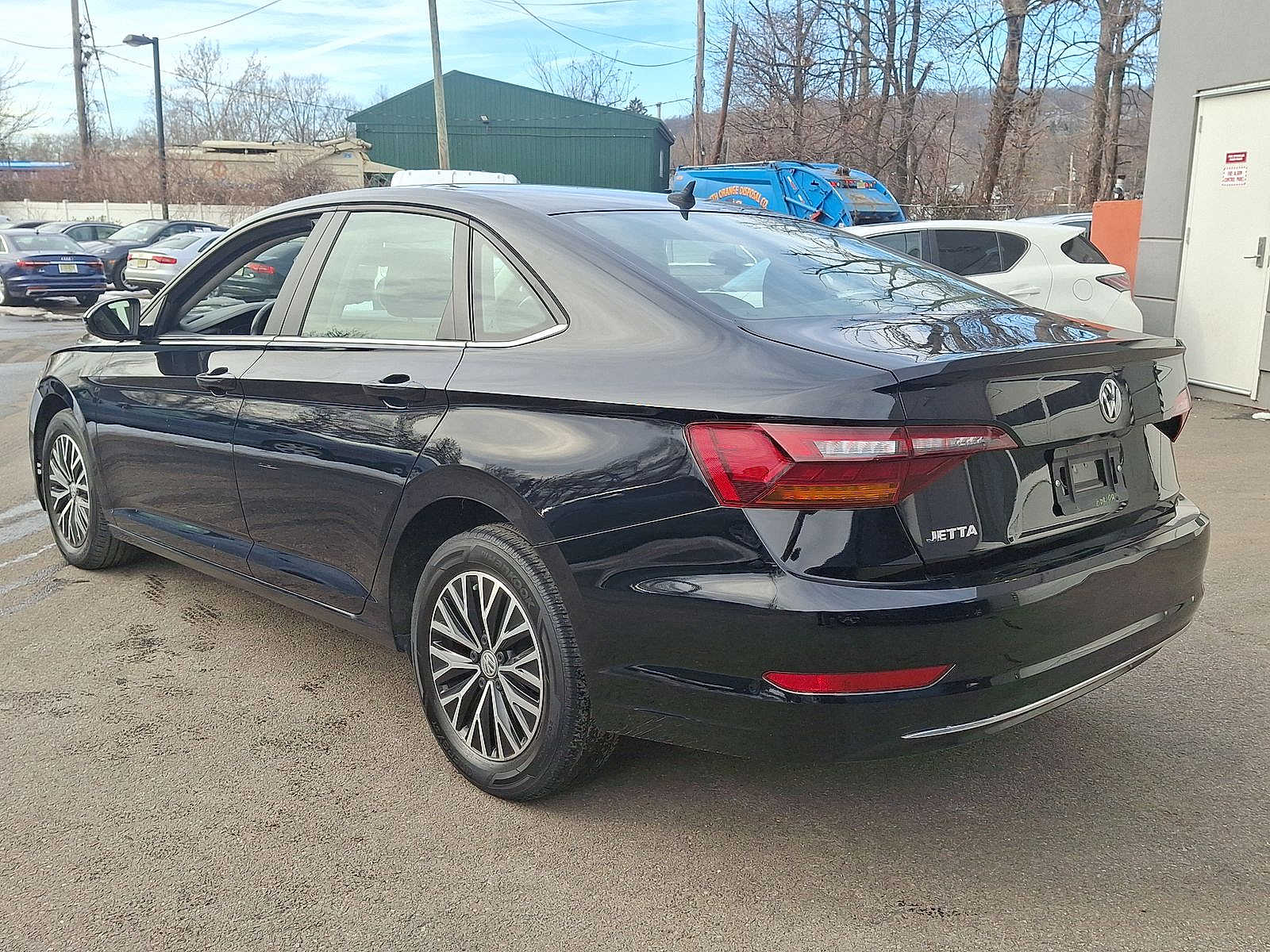 Thumbnail: 2019 Volkswagen Jetta - 22