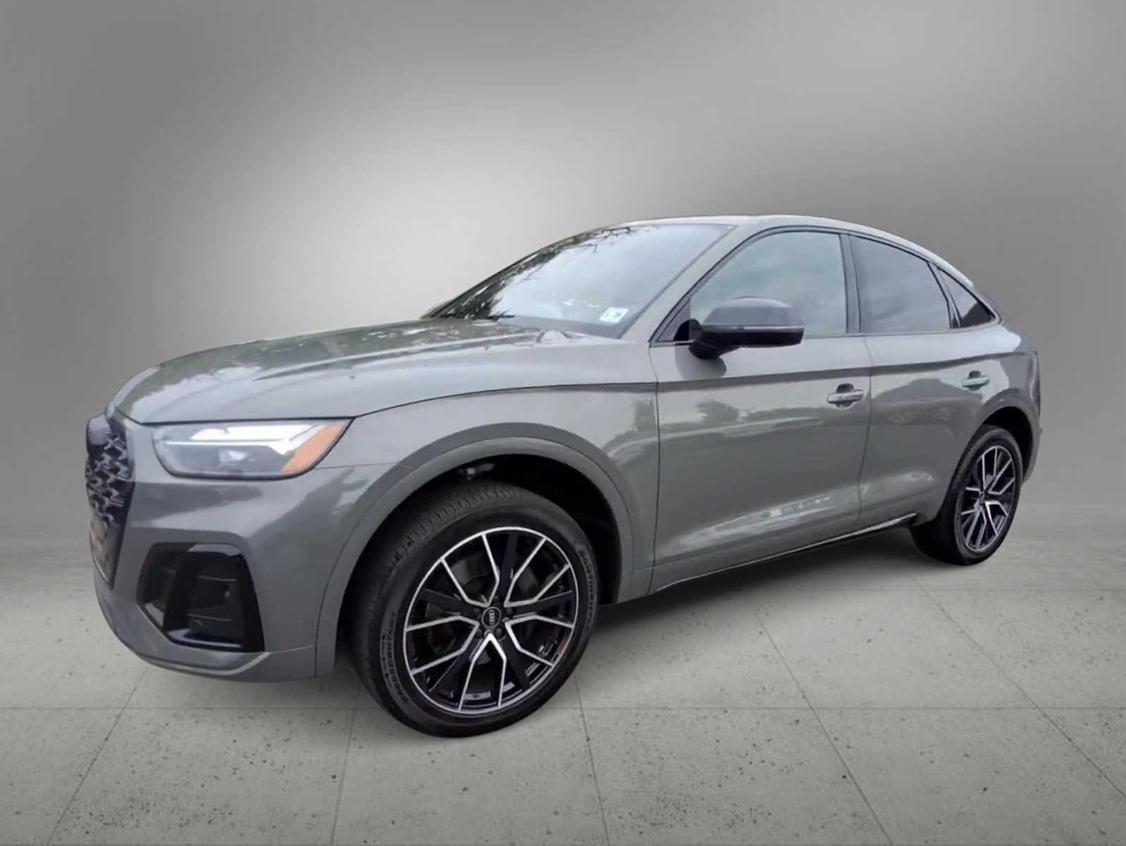2023 Audi SQ5 Premium Plus photo 4