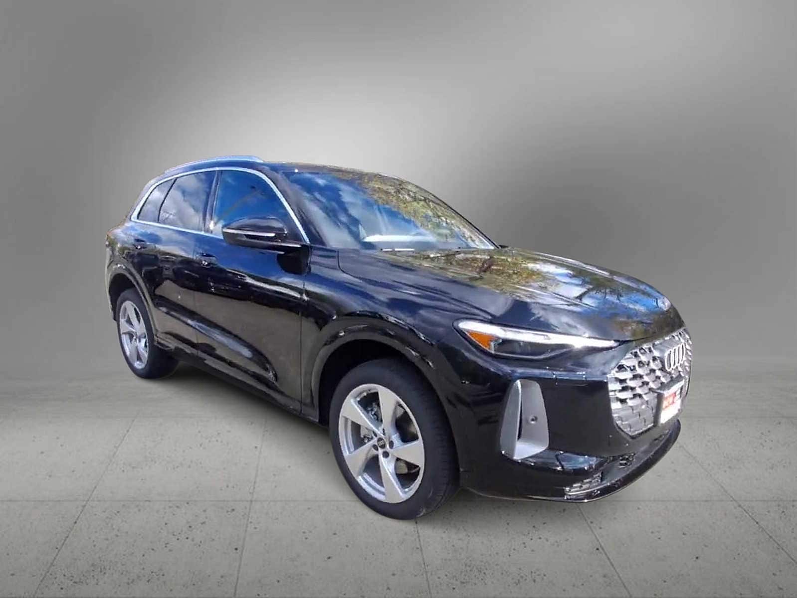 Thumbnail: 2025 Audi Q5 - 2