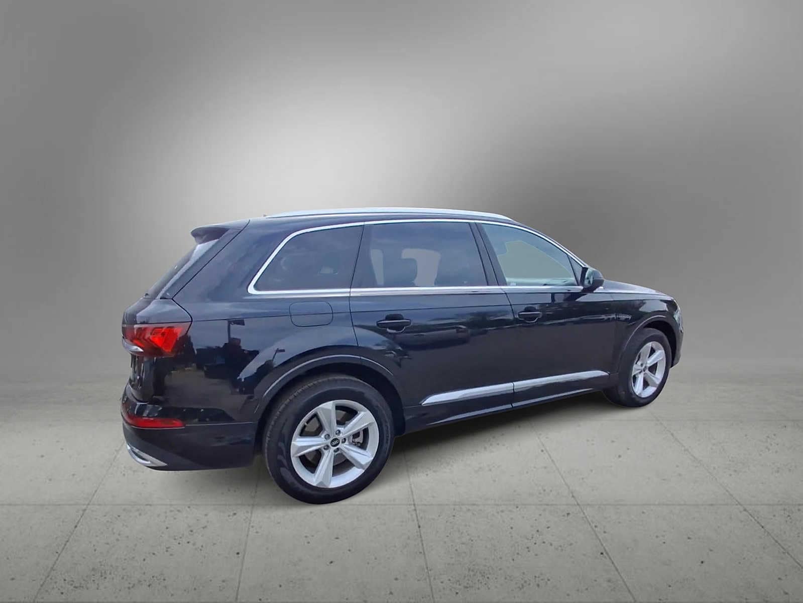 Thumbnail: 2023 Audi Q7 - 8