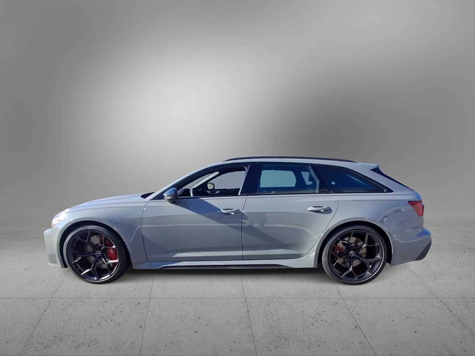 Thumbnail: 2025 Audi RS 6 - 5