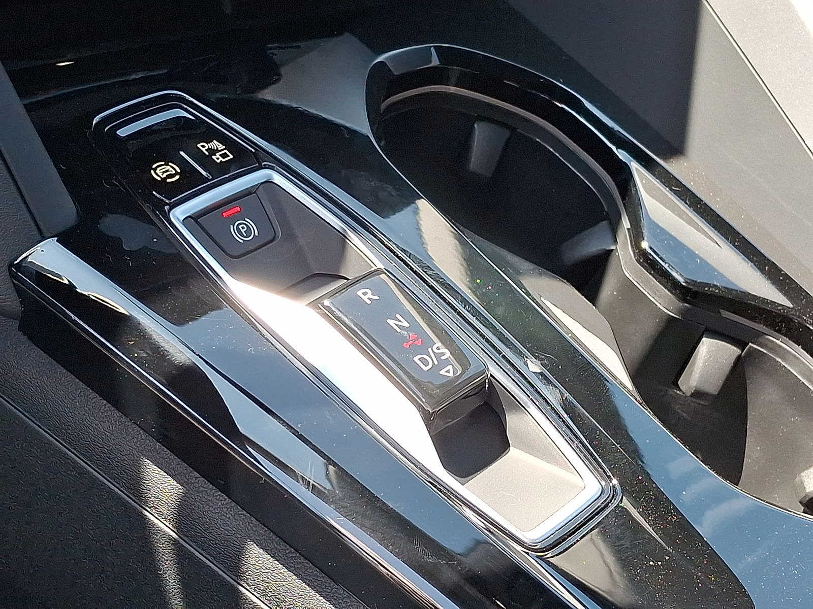 Thumbnail: 2026 Audi Q5 - 13