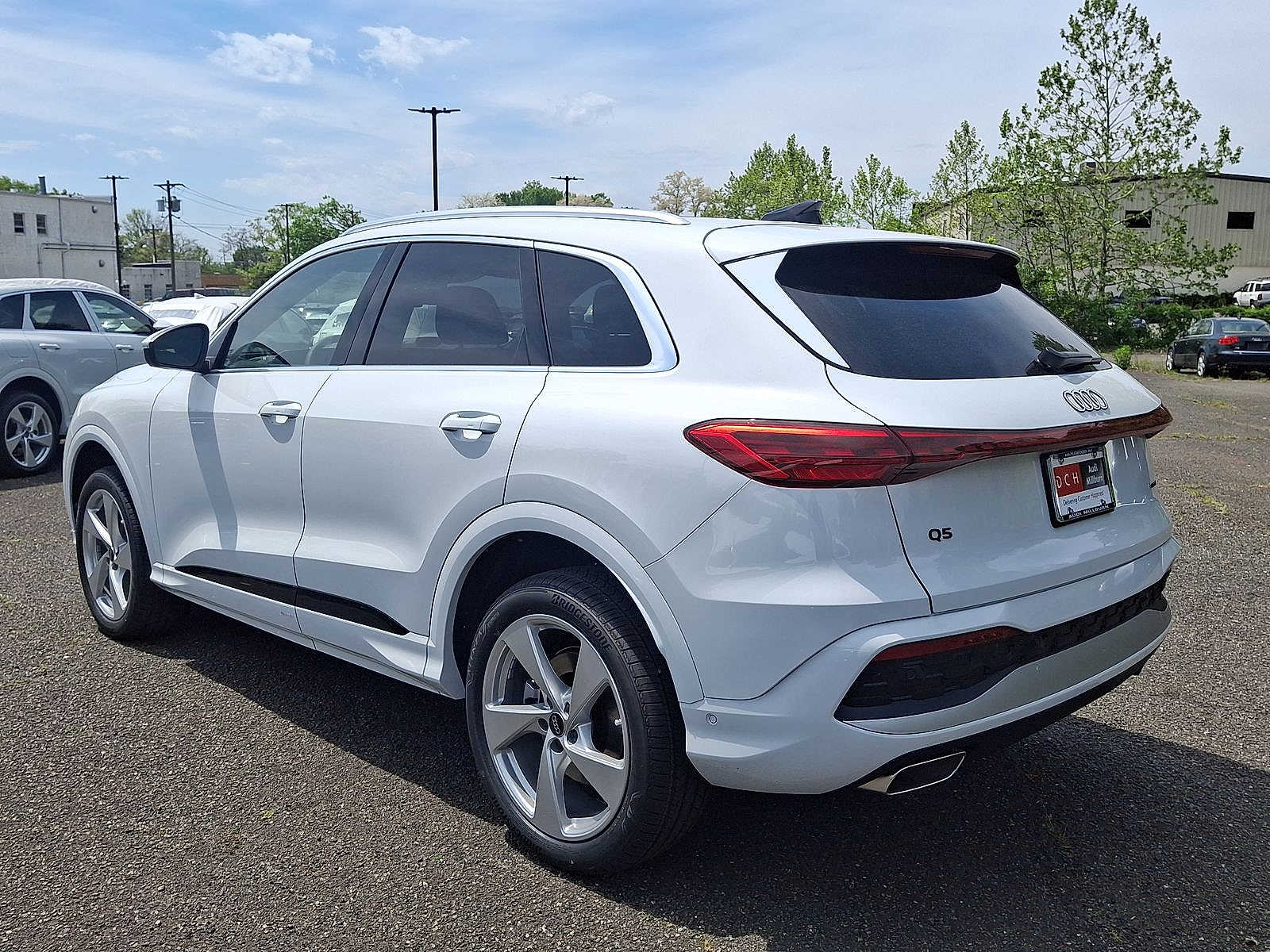 Thumbnail: 2026 Audi Q5 - 12
