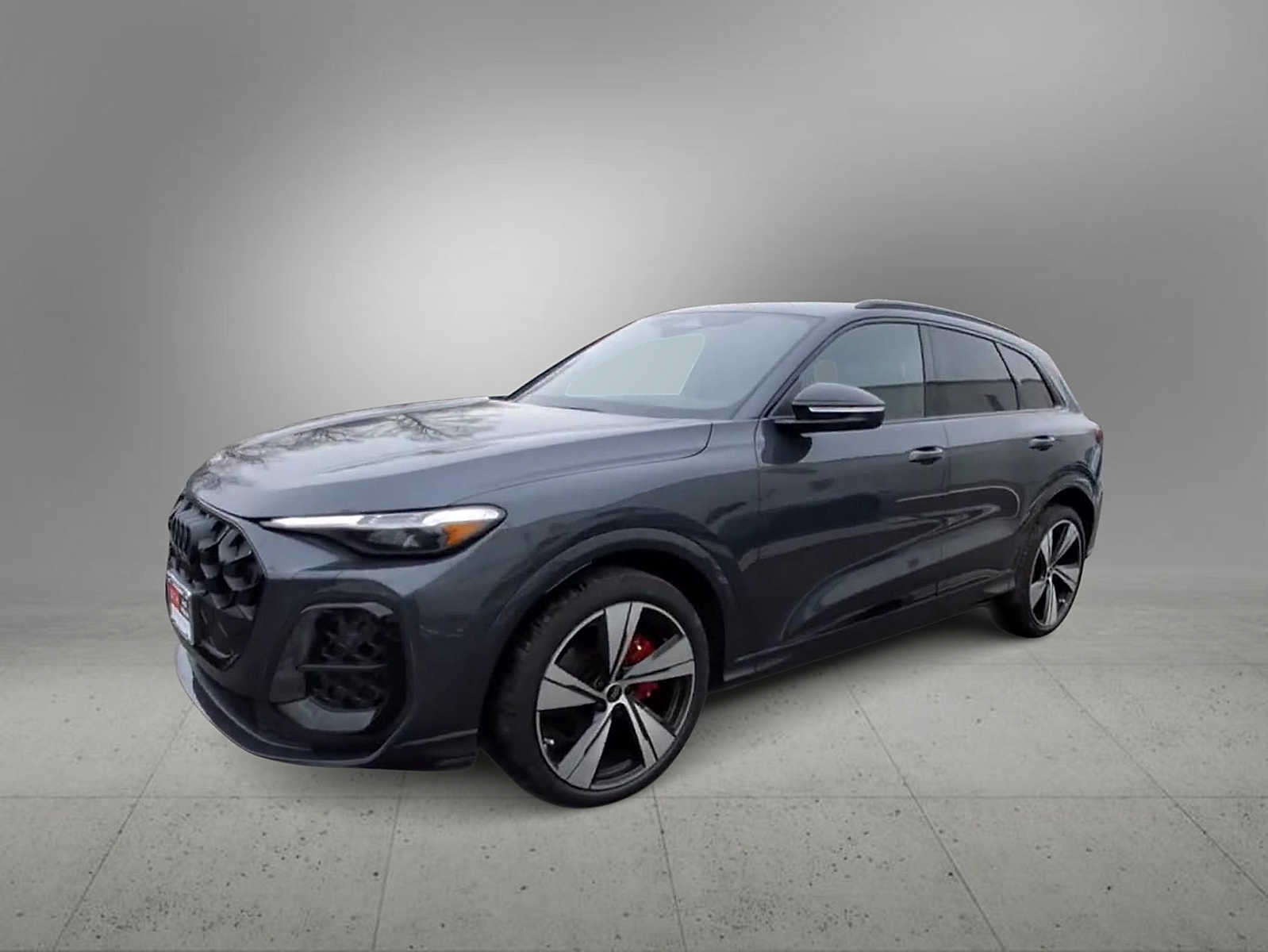 Thumbnail: 2025 Audi SQ5 - 4