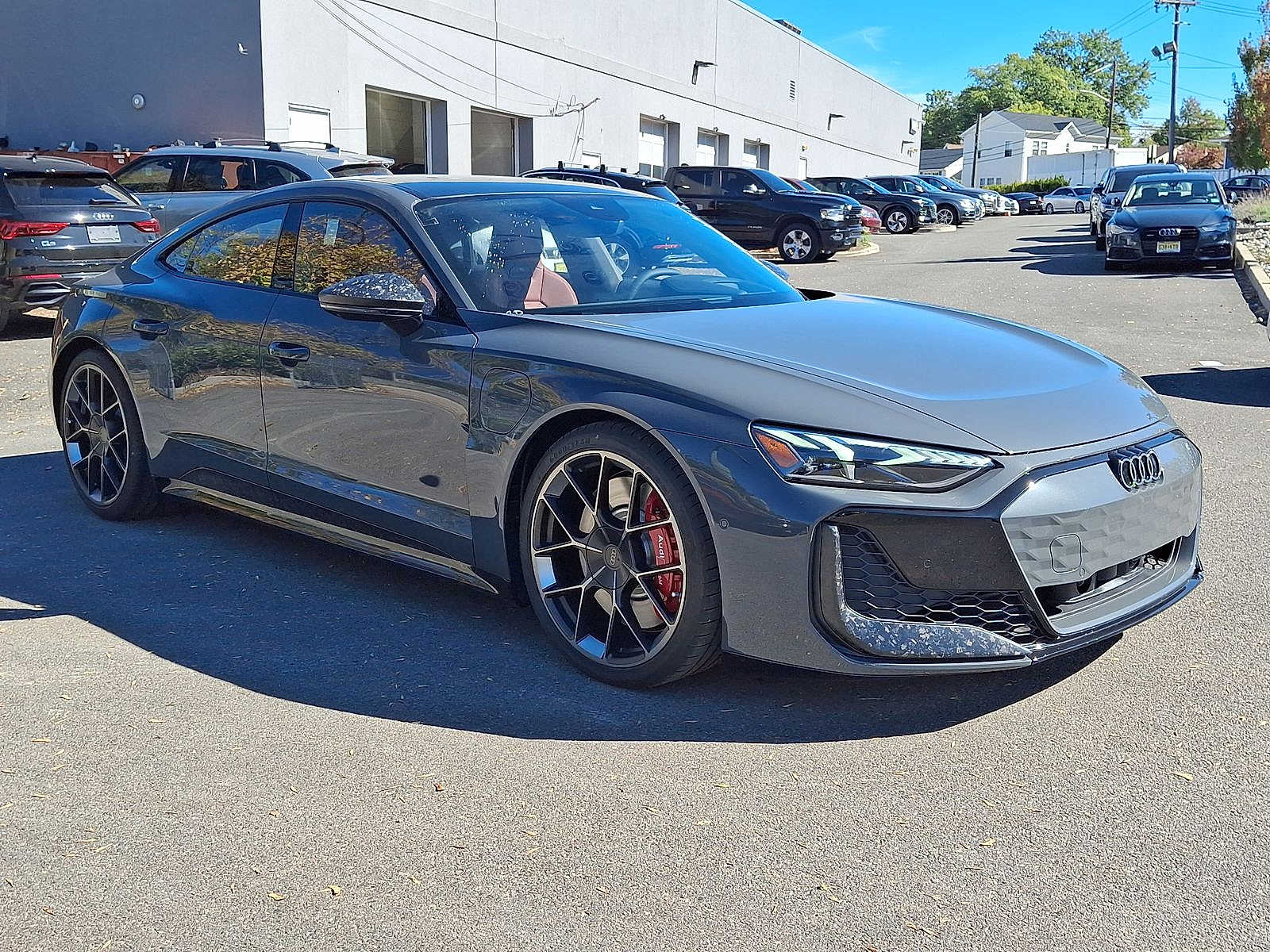 Thumbnail: 2026 Audi RS e-tron GT - 10