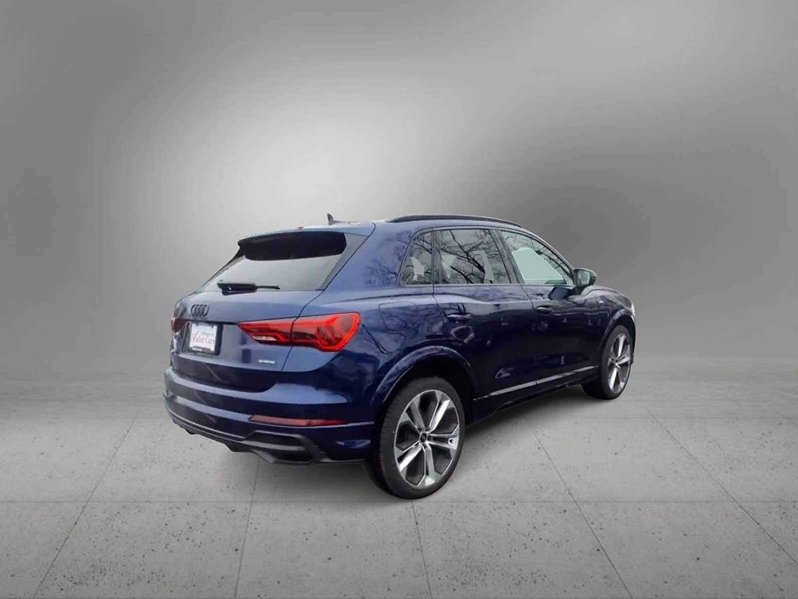 Thumbnail: 2022 Audi Q3 - 7