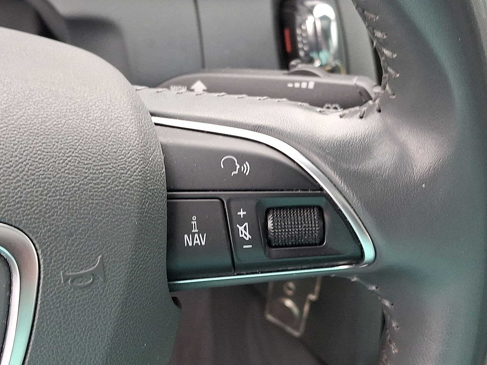 Thumbnail: 2015 Audi A4 - 18