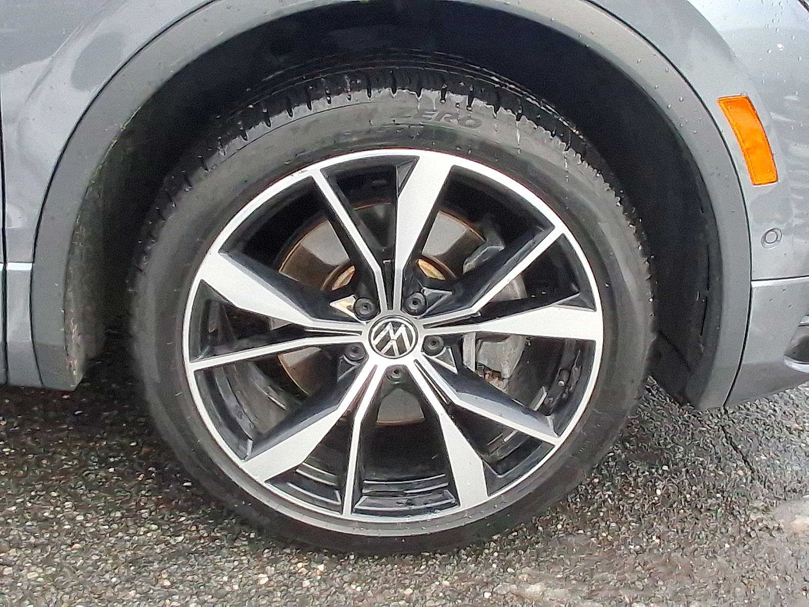 Thumbnail: 2022 Volkswagen Tiguan - 27