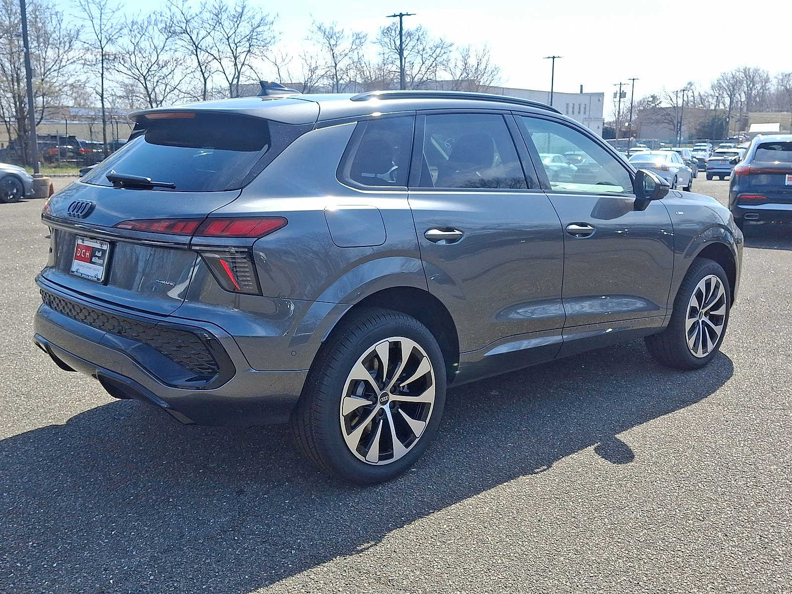 Thumbnail: 2026 Audi Q3 - 11