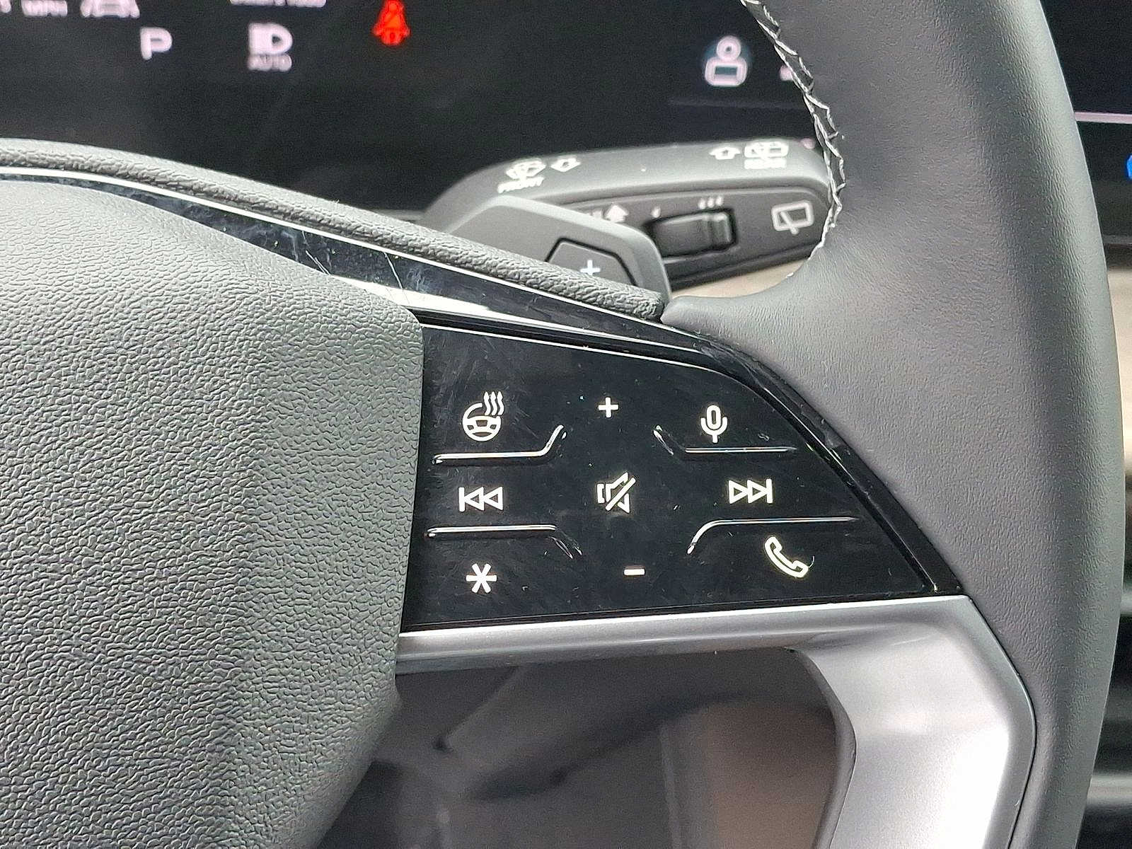 Thumbnail: 2025 Audi Q5 - 18