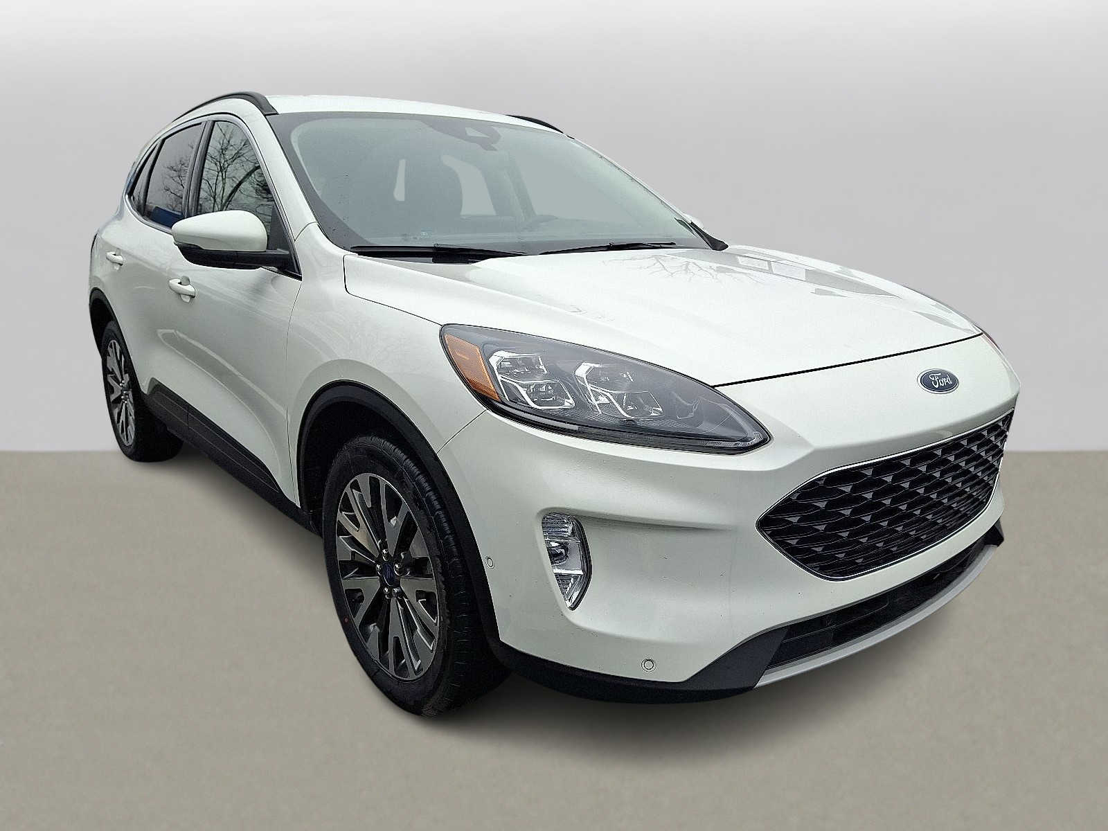 Thumbnail: 2020 Ford Escape - 2