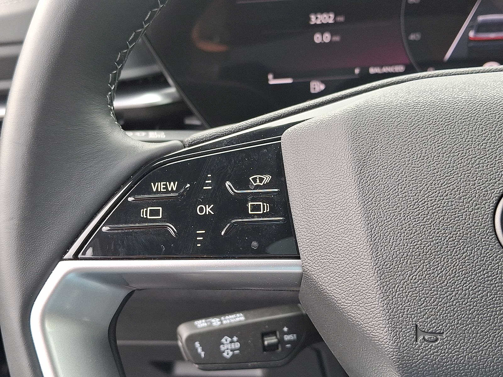 Thumbnail: 2025 Audi Q5 - 17