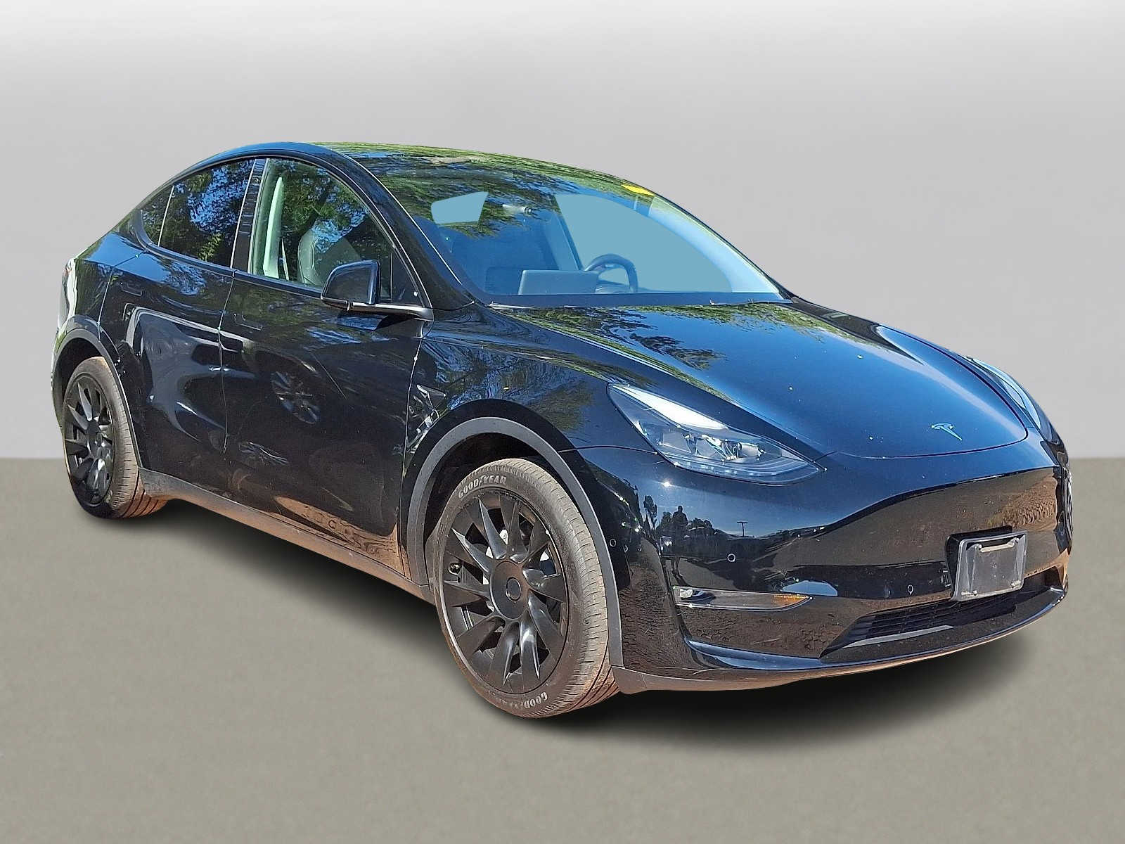 Used 2022 Tesla Model Y Long Range with VIN 7SAYGAEE1NF535858 for sale in Northfield, Minnesota