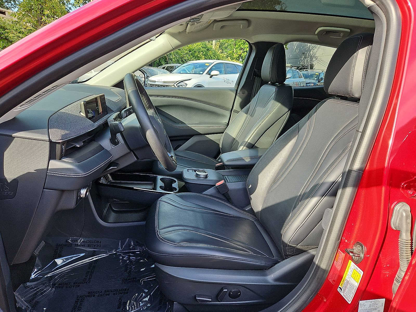 Thumbnail: 2021 Ford Mustang Mach-E - 11