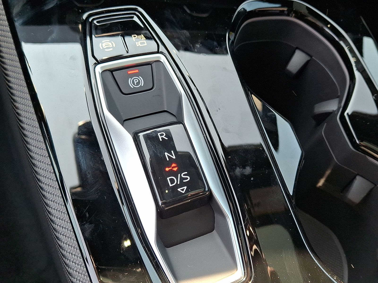 Thumbnail: 2025 Audi S5 - 15