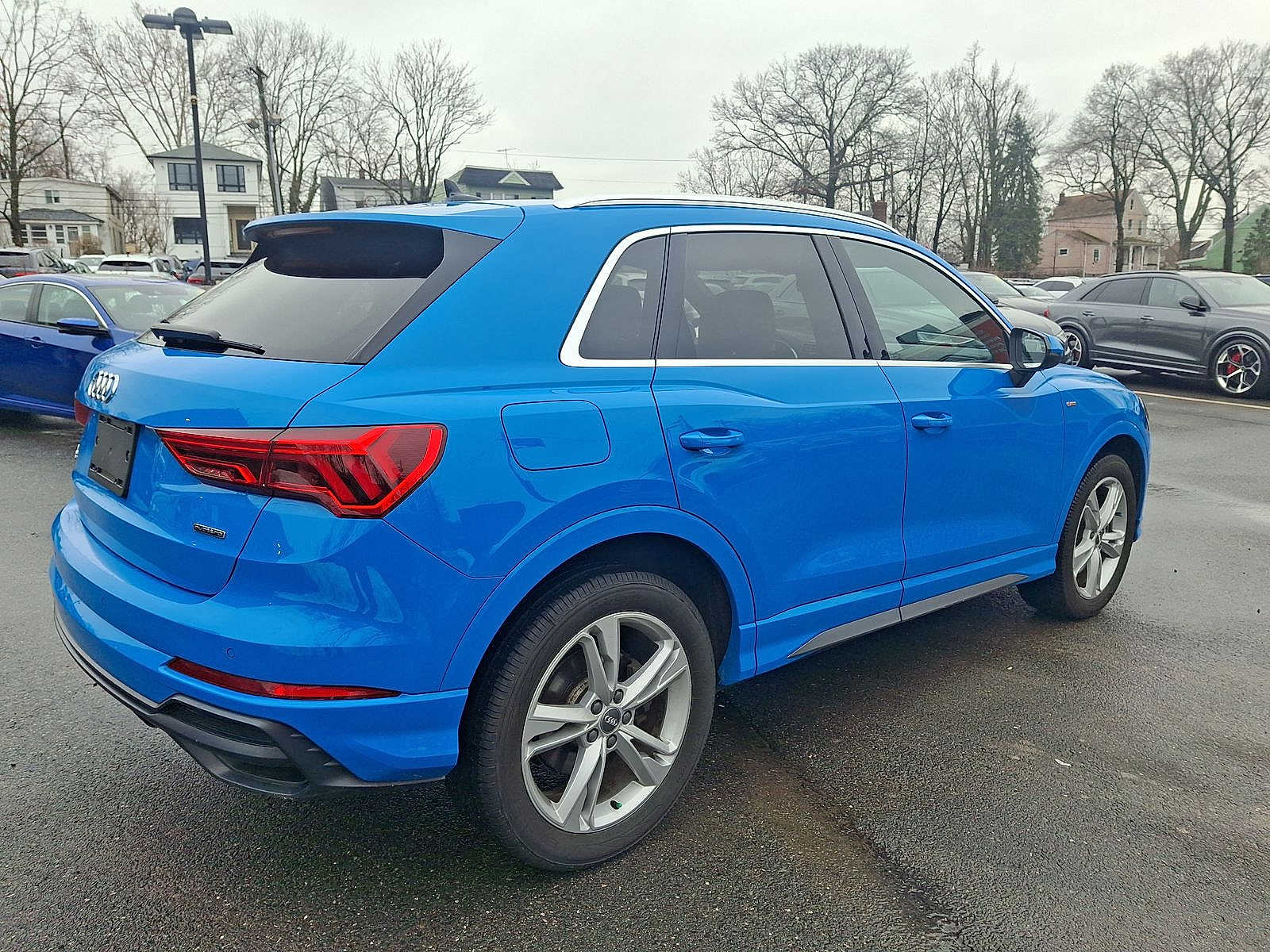 Thumbnail: 2020 Audi Q3 - 25