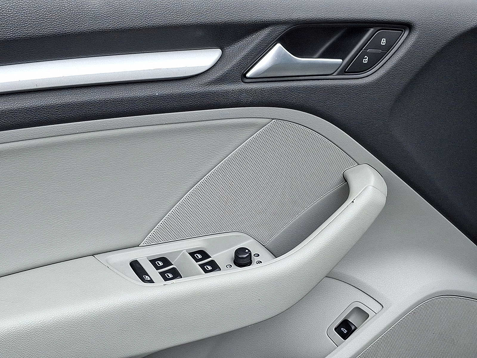 Thumbnail: 2015 Audi A3 - 10