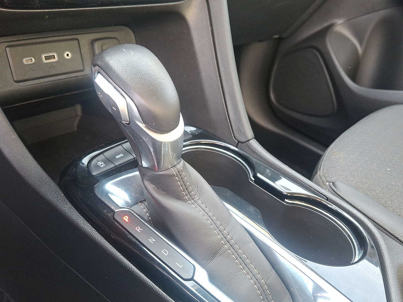 Thumbnail: 2023 Buick Encore GX - 10