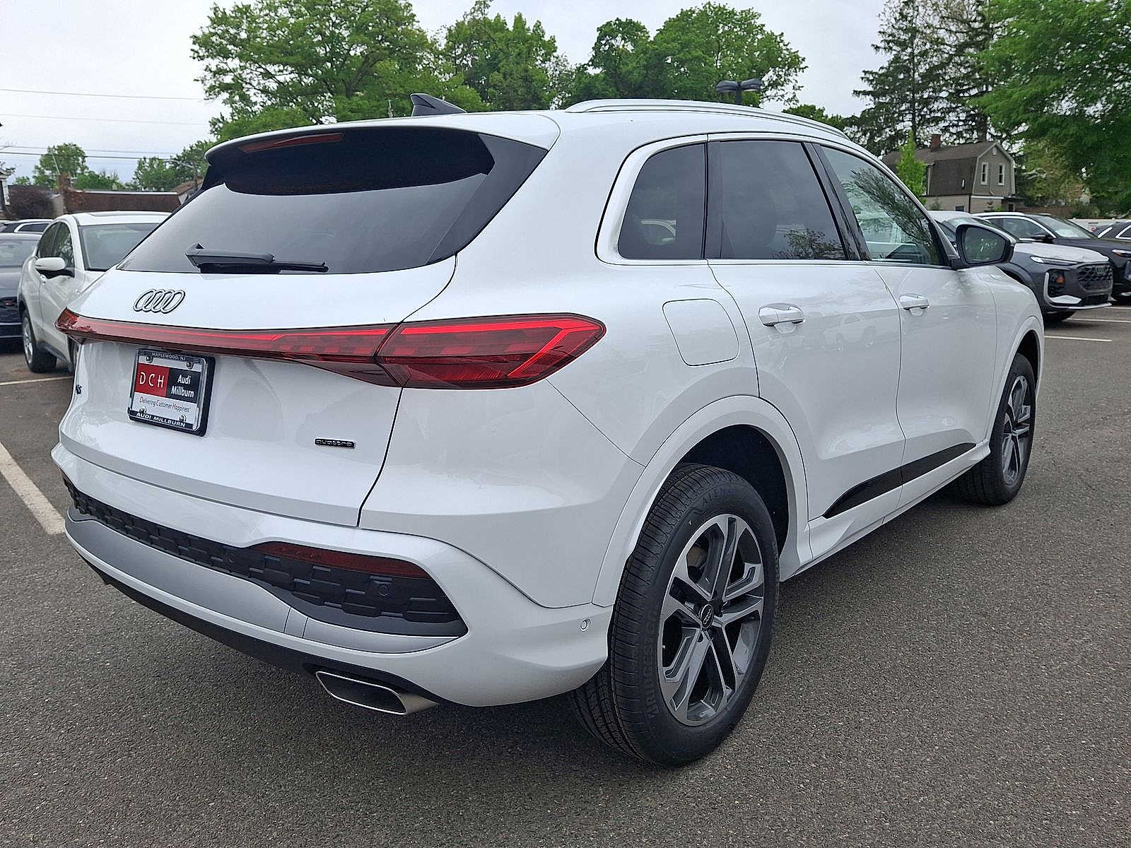 Thumbnail: 2026 Audi Q5 - 11