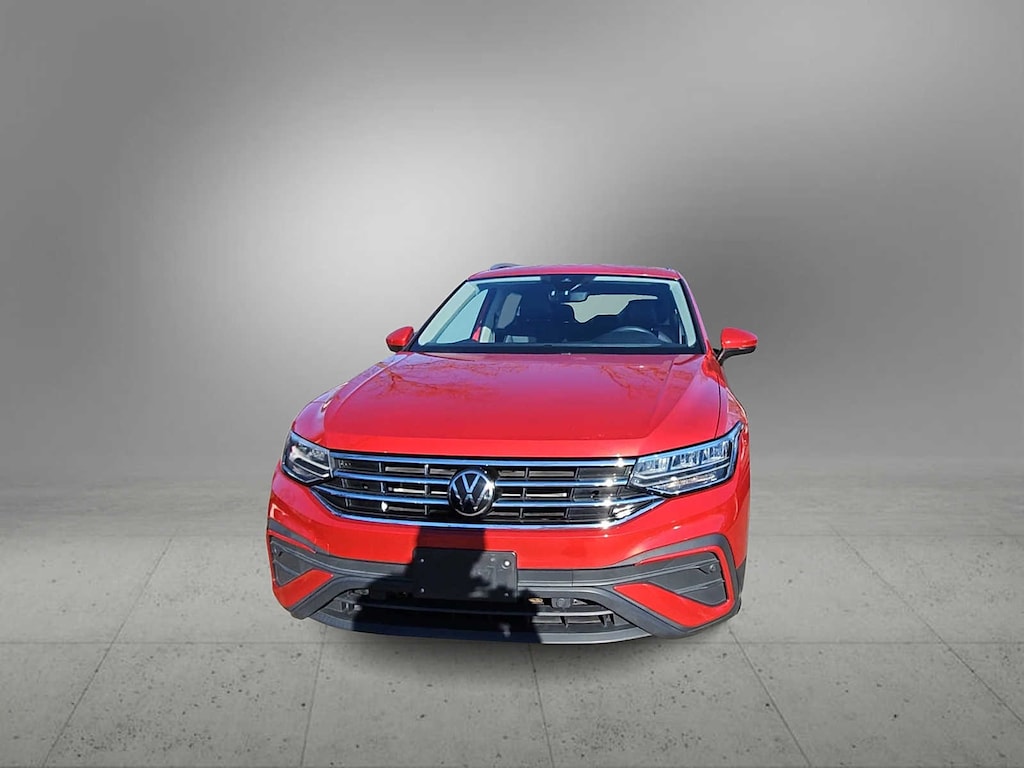 Used 2022 Volkswagen Tiguan SE SUV
