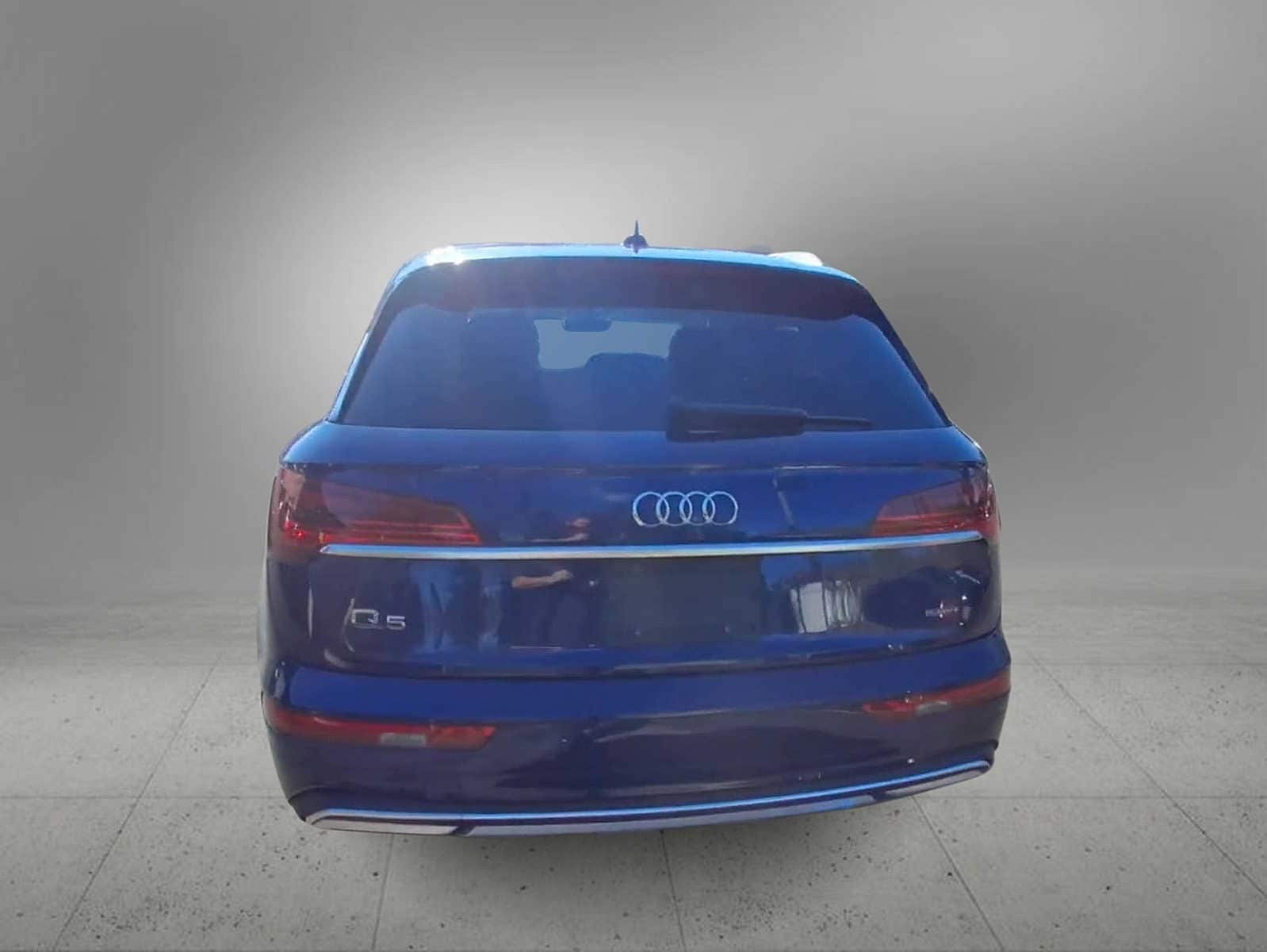 Thumbnail: 2023 Audi Q5 - 7