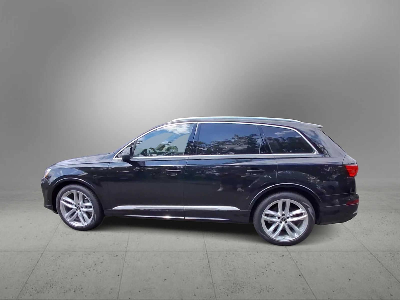 Thumbnail: 2025 Audi Q7 - 5