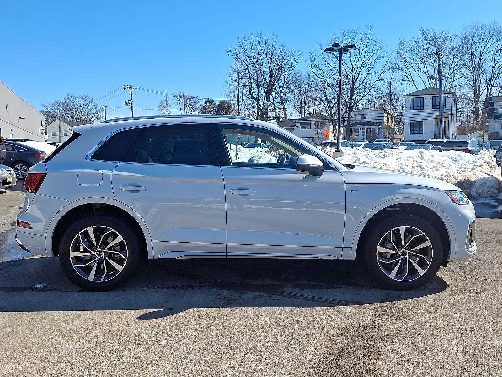 Thumbnail: 2023 Audi Q5 - 26