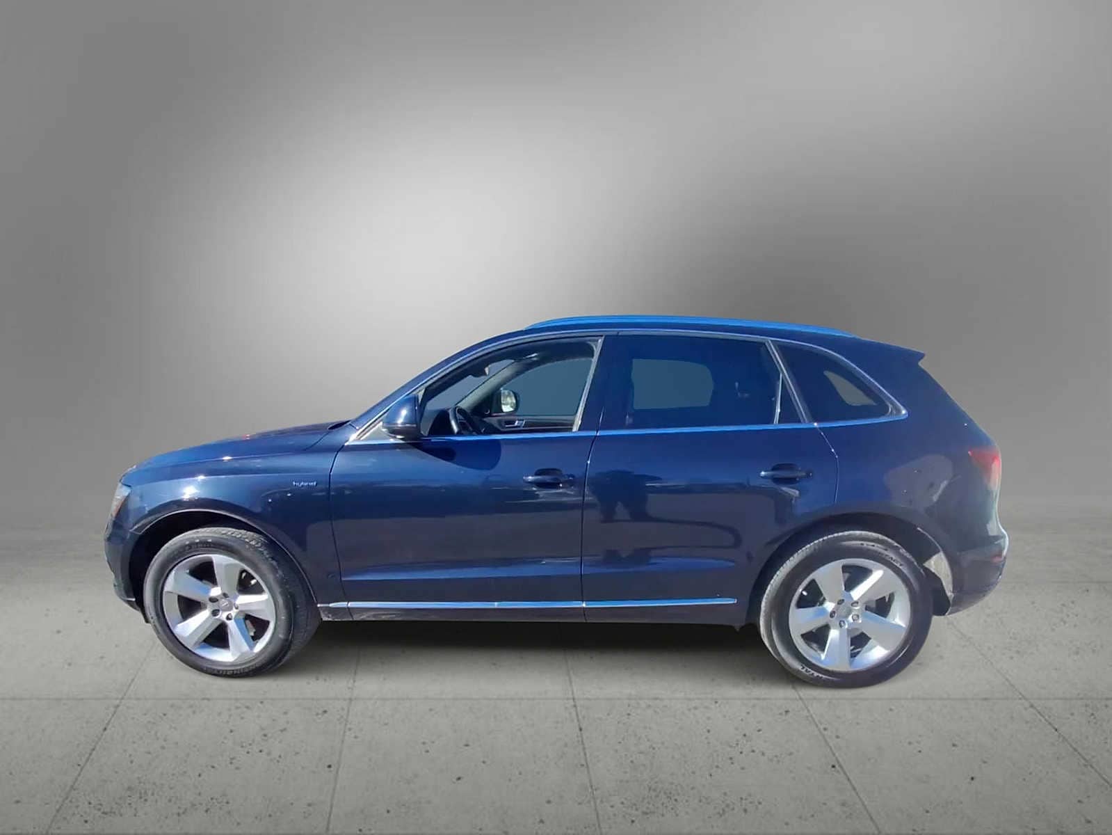 Thumbnail: 2013 Audi Q5 - 5