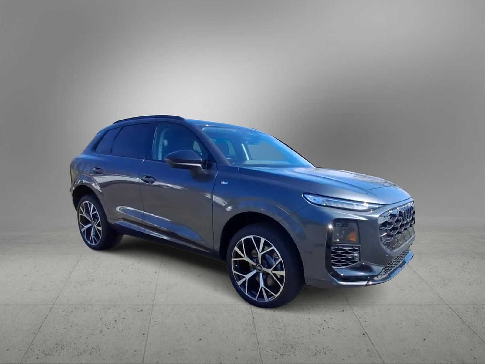 Thumbnail: 2026 Audi Q3 - 2