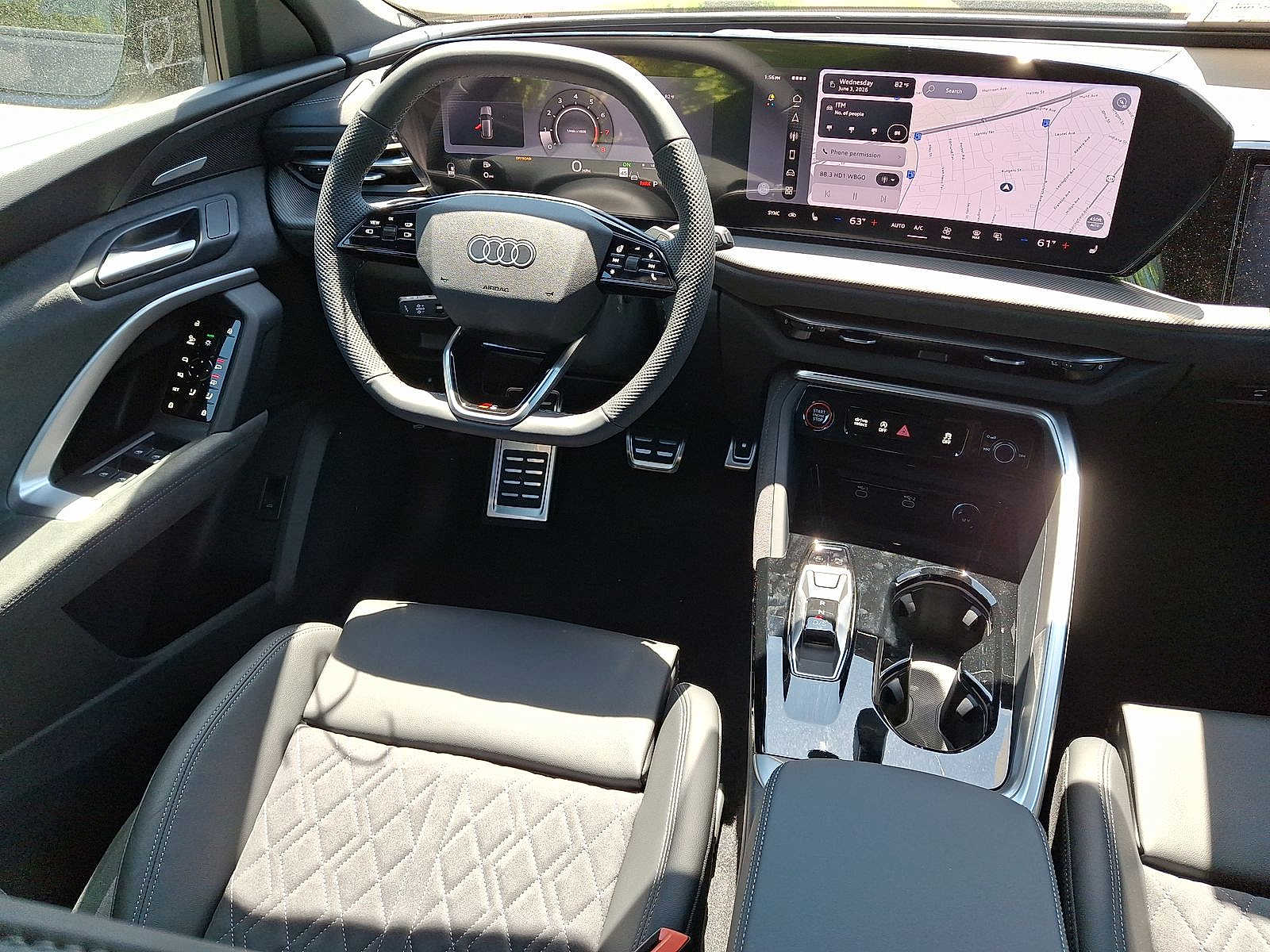Thumbnail: 2026 Audi SQ5 - 15
