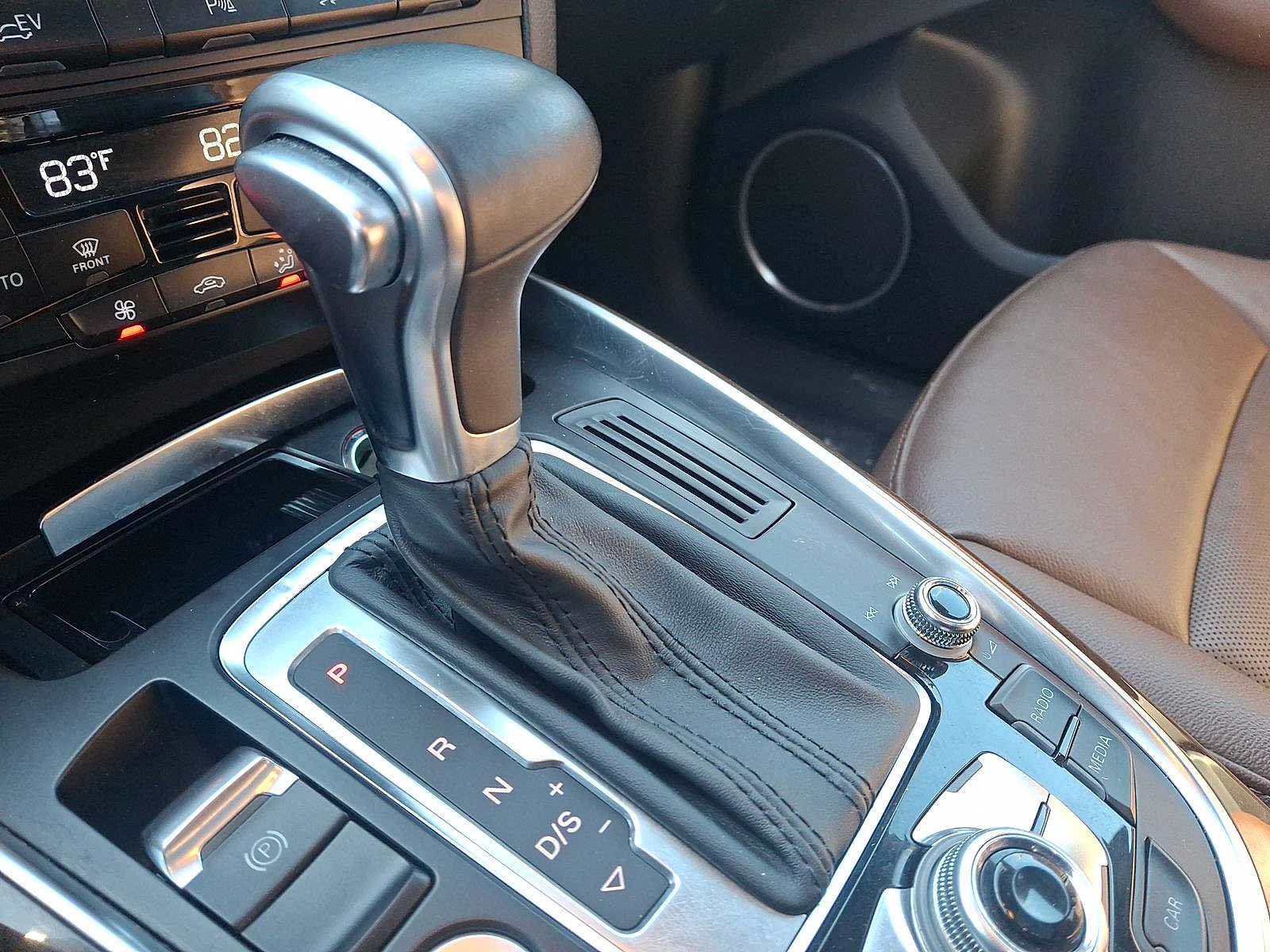 Thumbnail: 2013 Audi Q5 - 12