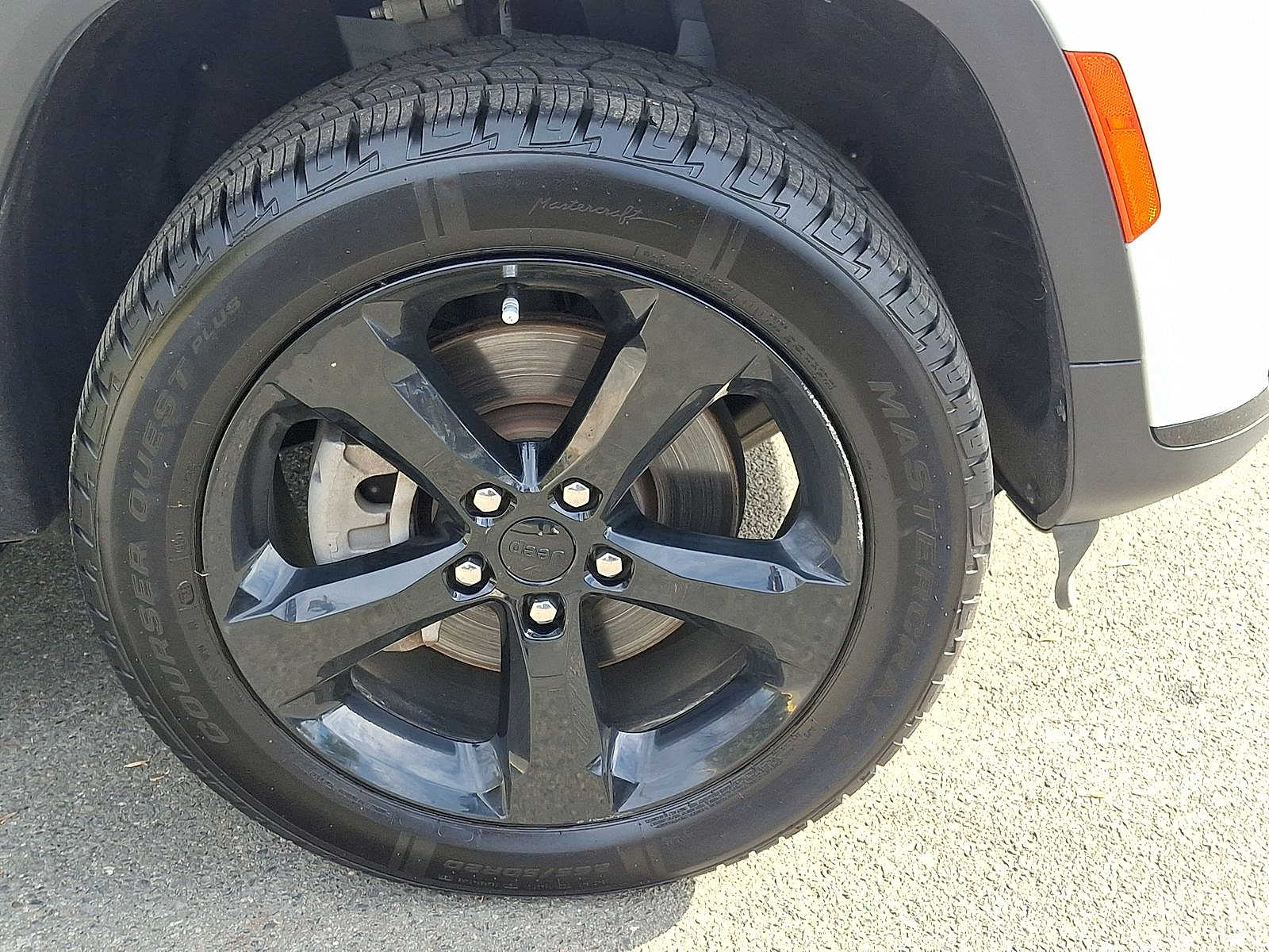 Thumbnail: 2023 Jeep Grand Cherokee - 27