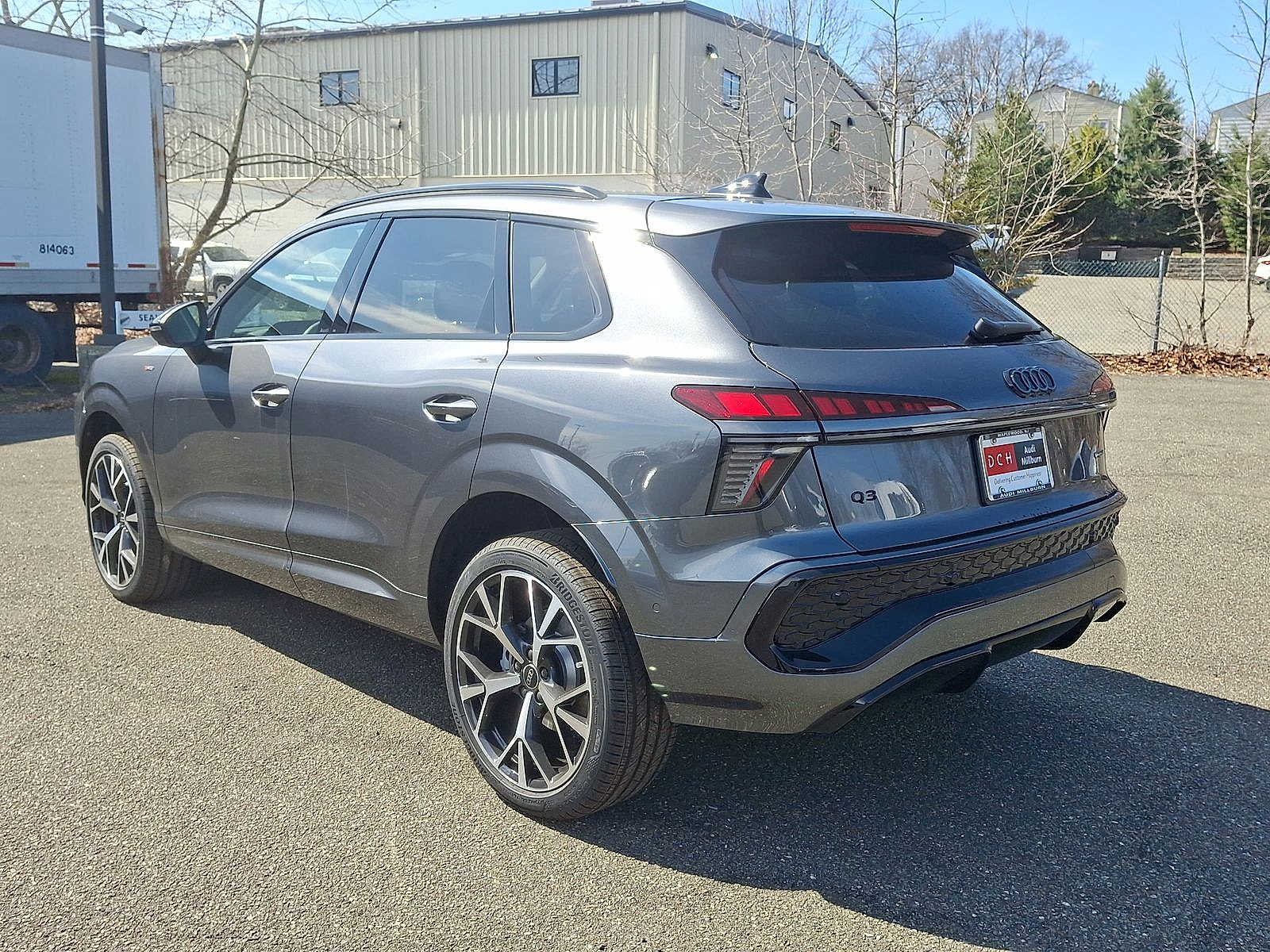 Thumbnail: 2026 Audi Q3 - 12