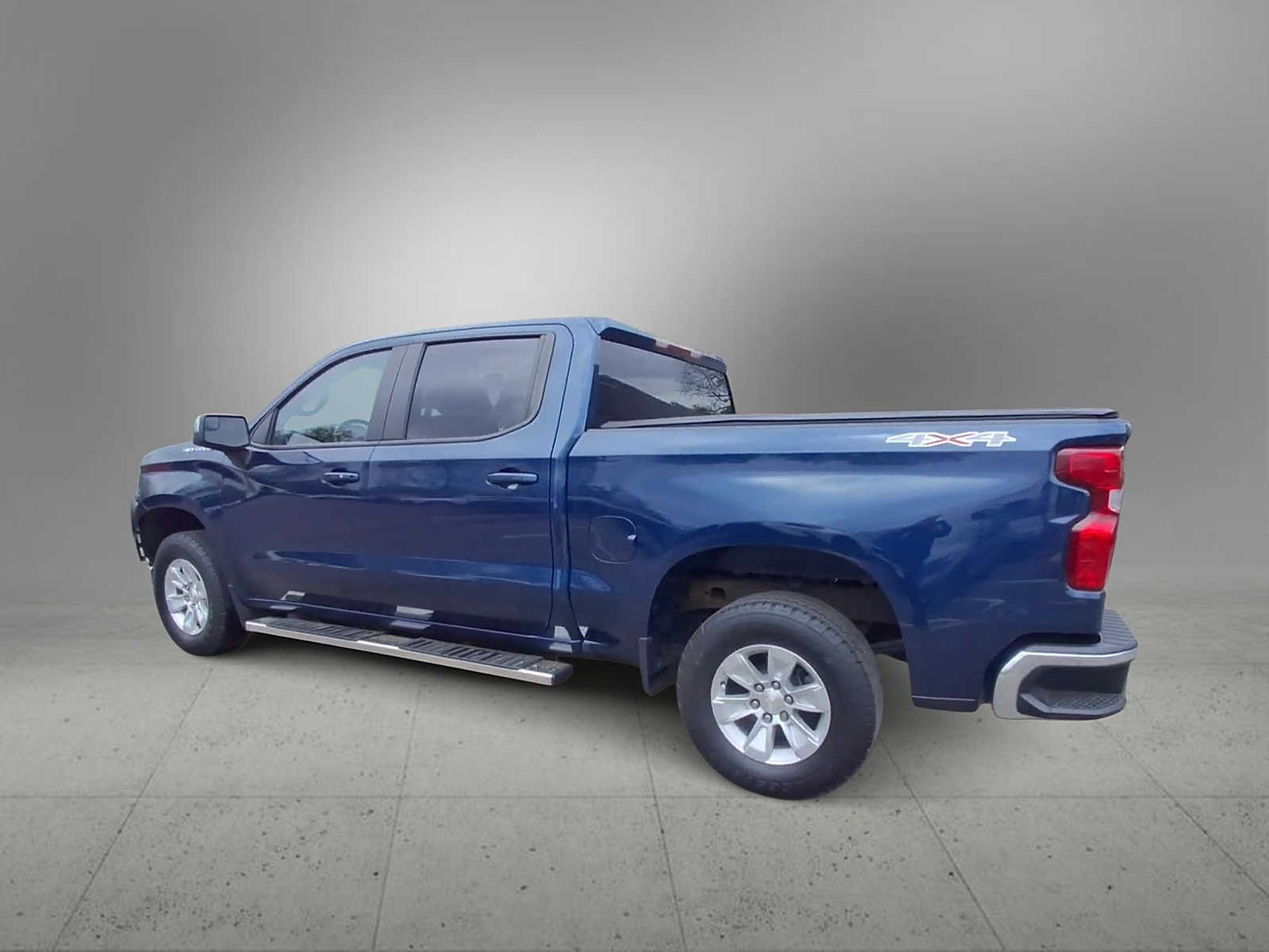 Thumbnail: 2022 Chevrolet Silverado 1500 - 6