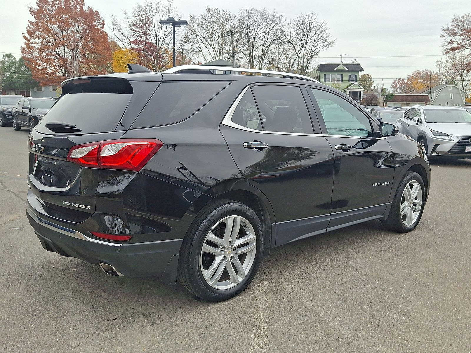 Thumbnail: 2020 Chevrolet Equinox - 25