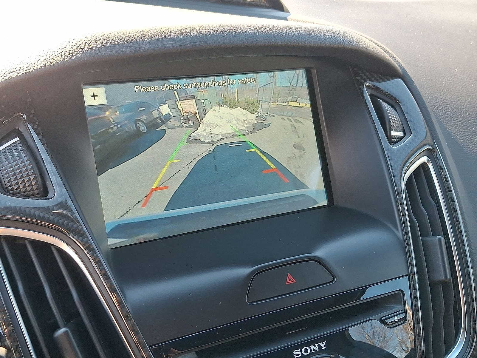 Thumbnail: 2017 Ford Focus - 14