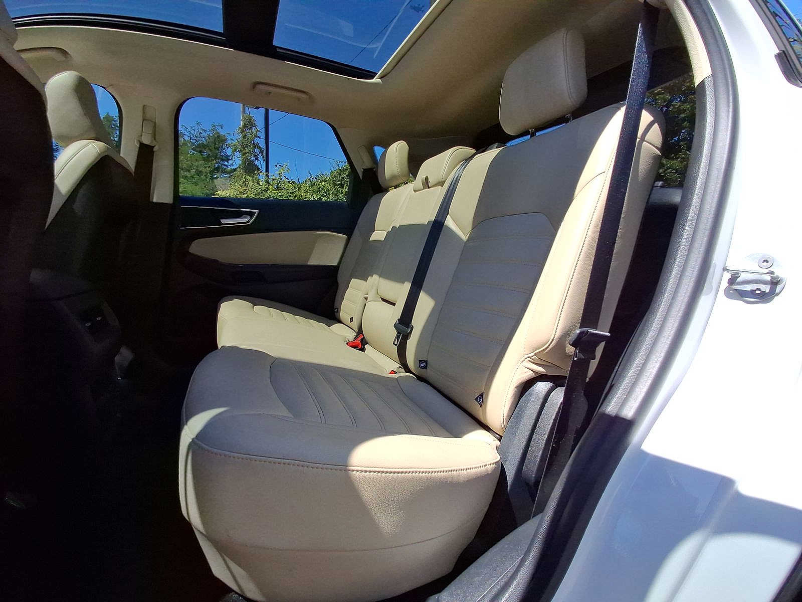 Thumbnail: 2020 Ford Edge - 19