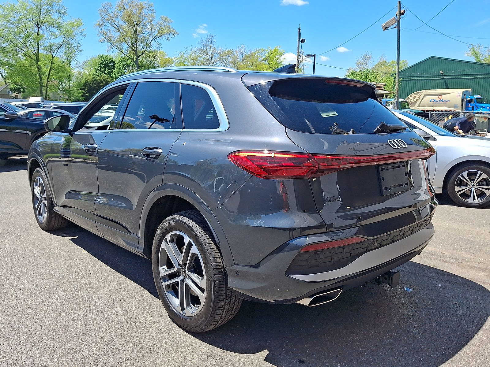 Thumbnail: 2025 Audi Q5 - 22