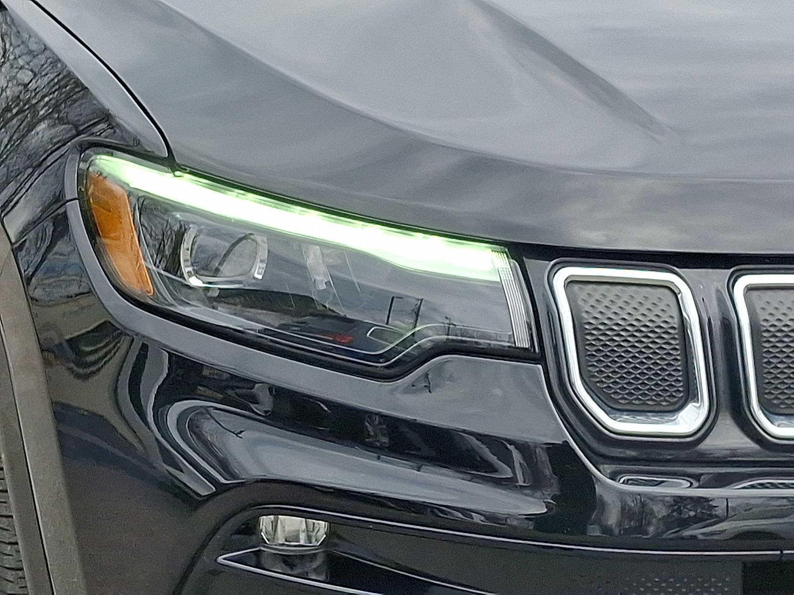 Thumbnail: 2022 Jeep Compass - 28