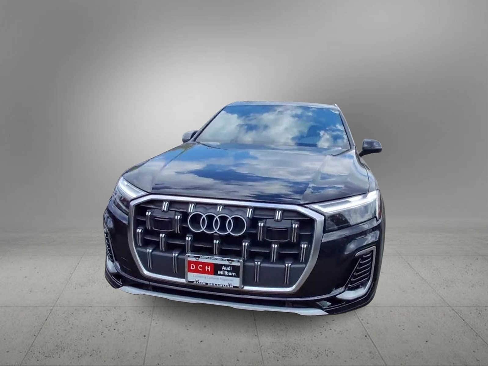 Thumbnail: 2025 Audi Q7 - 3