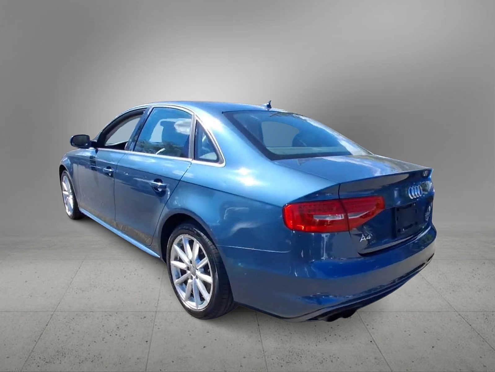 Thumbnail: 2016 Audi A4 - 6