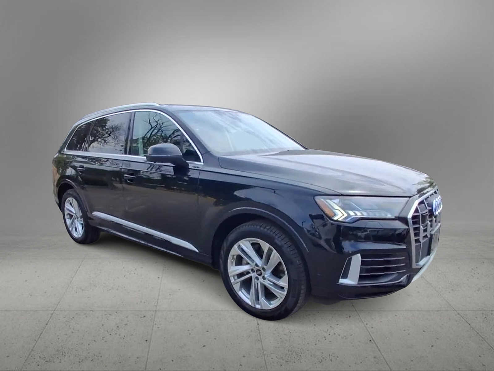 Thumbnail: 2023 Audi Q7 - 2