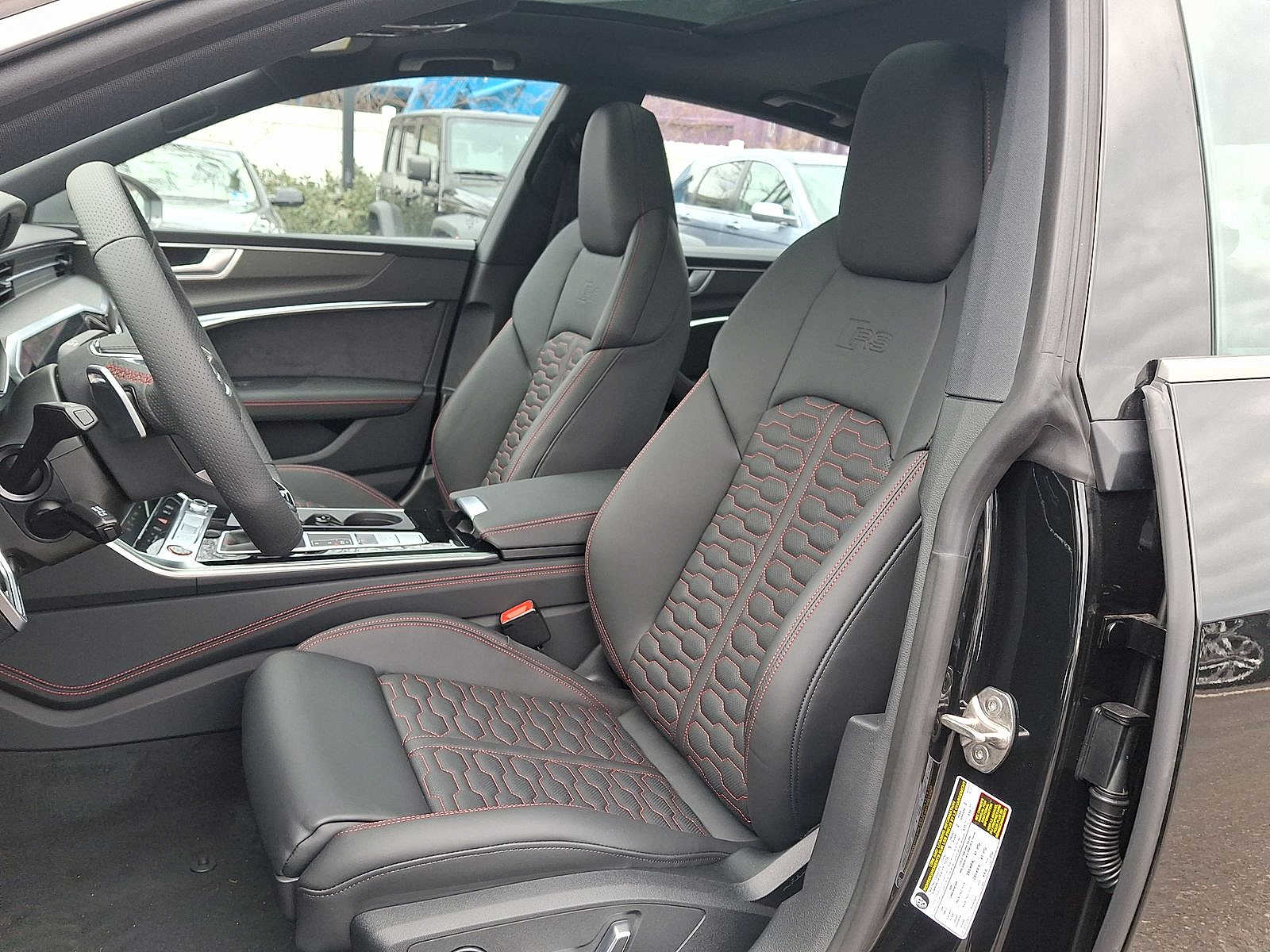 Thumbnail: 2026 Audi RS 7 - 13