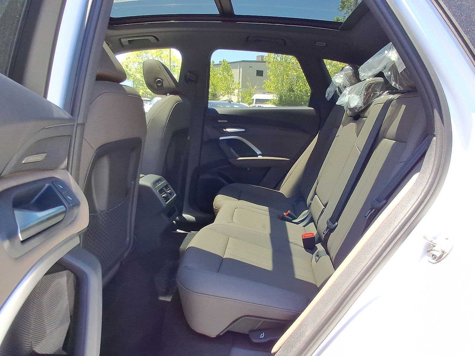 Thumbnail: 2026 Audi Q5 - 19