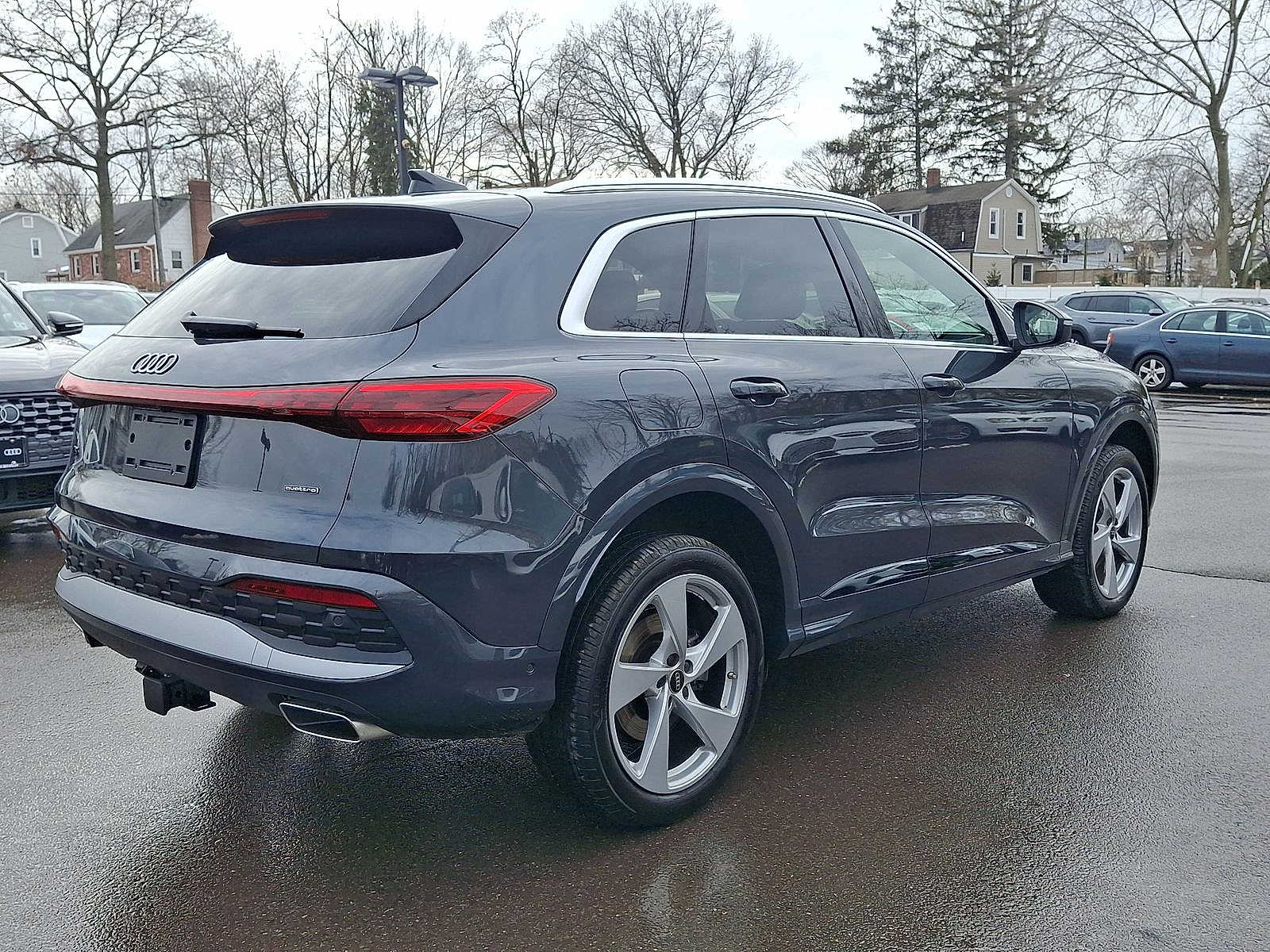 Thumbnail: 2025 Audi Q5 - 25