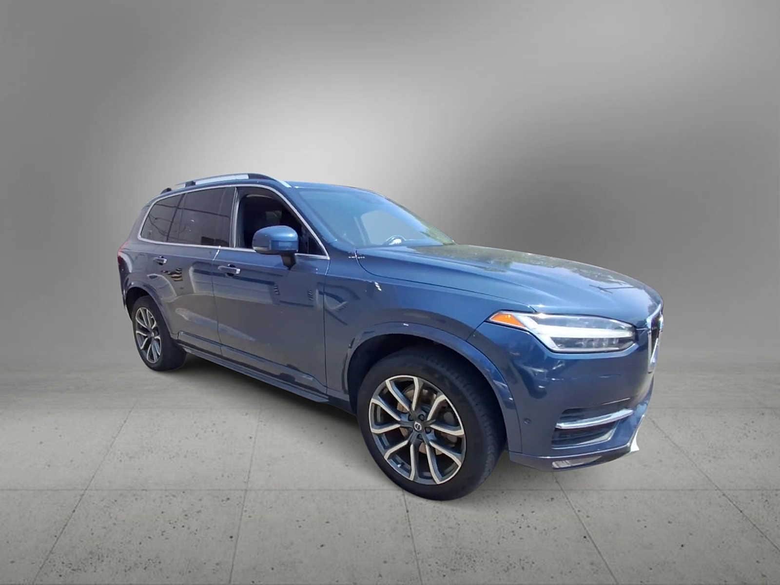 Thumbnail: 2018 Volvo XC90 - 2