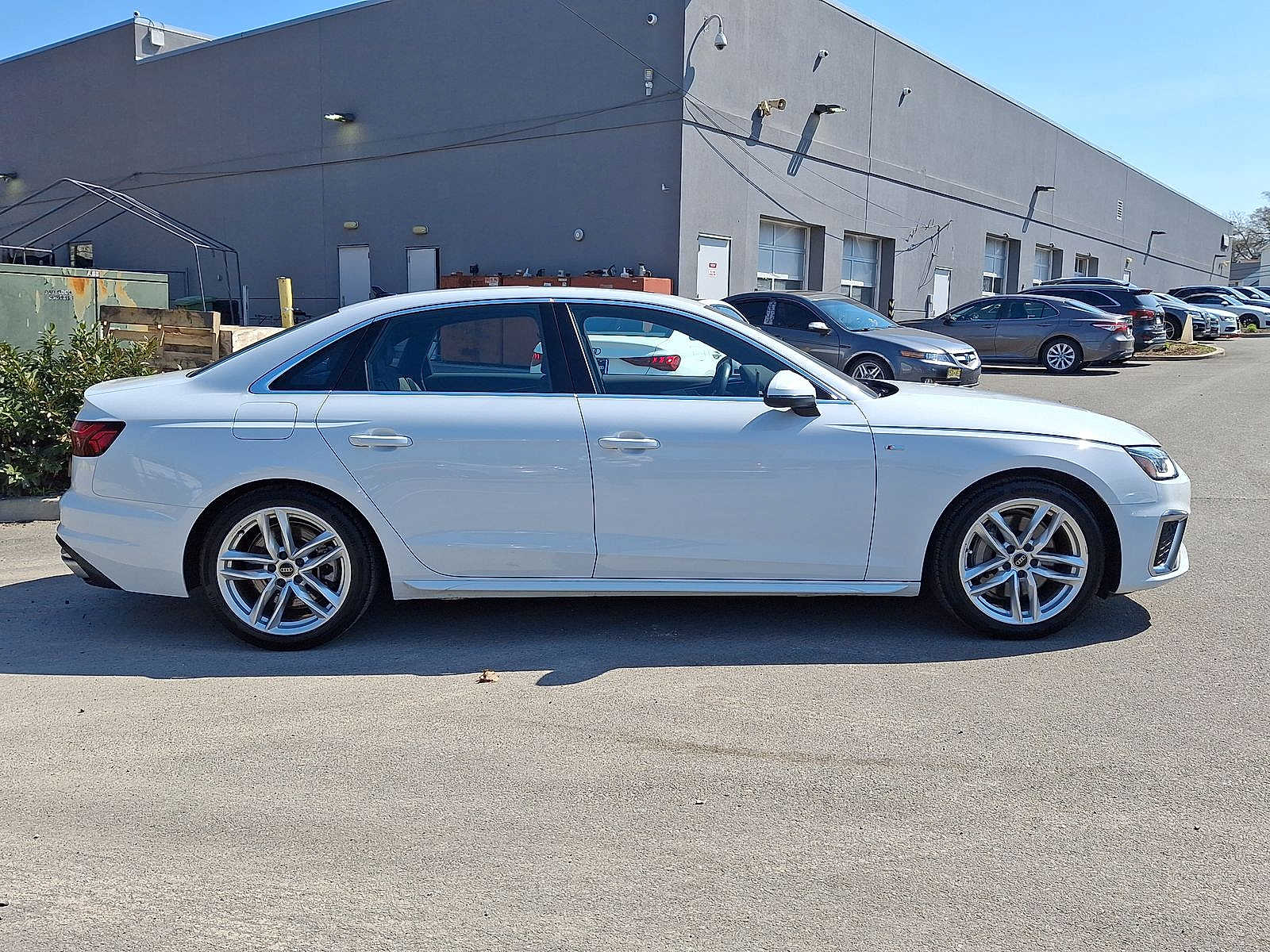 Thumbnail: 2023 Audi A4 - 26