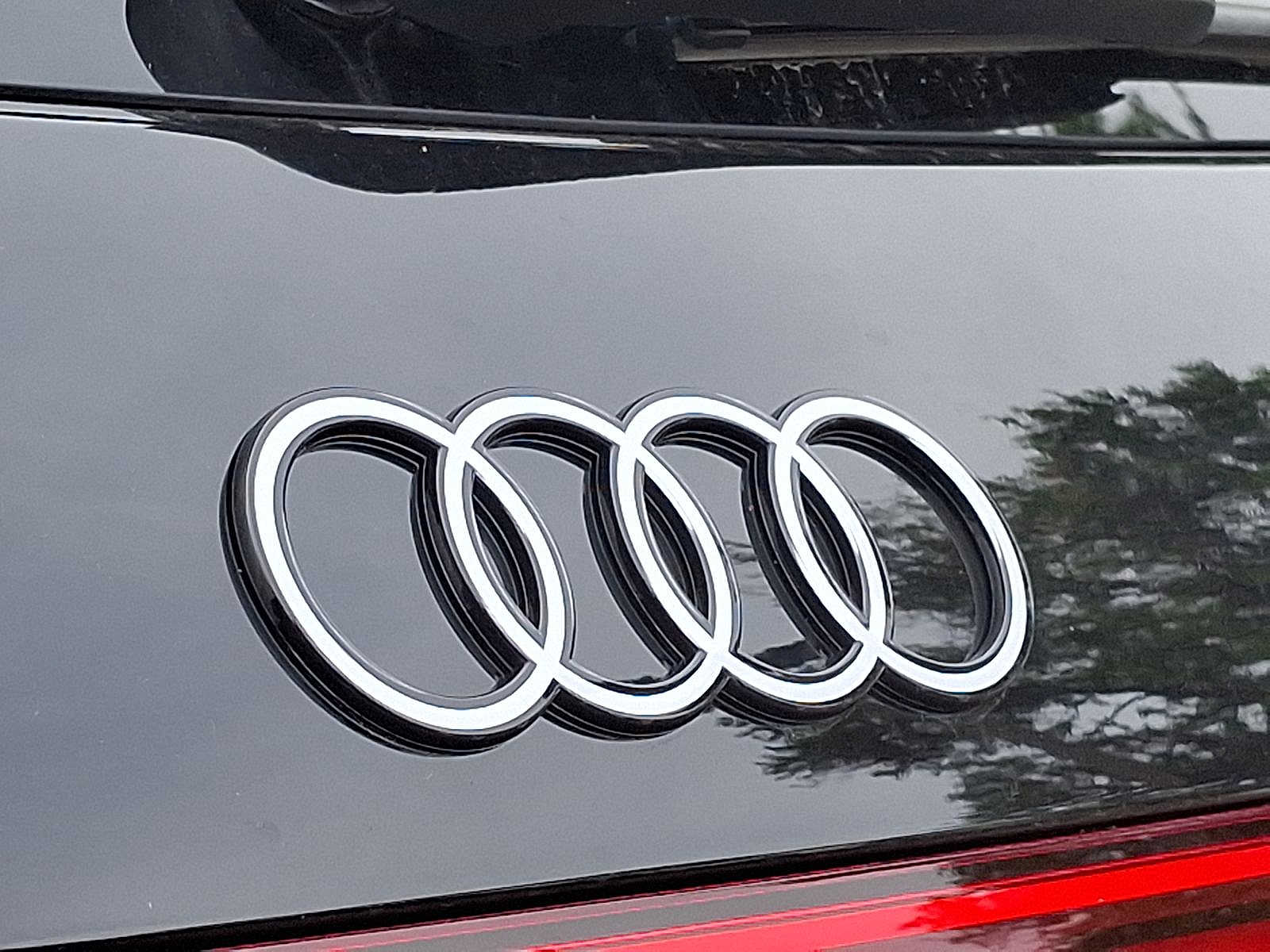 Thumbnail: 2025 Audi Q5 - 17