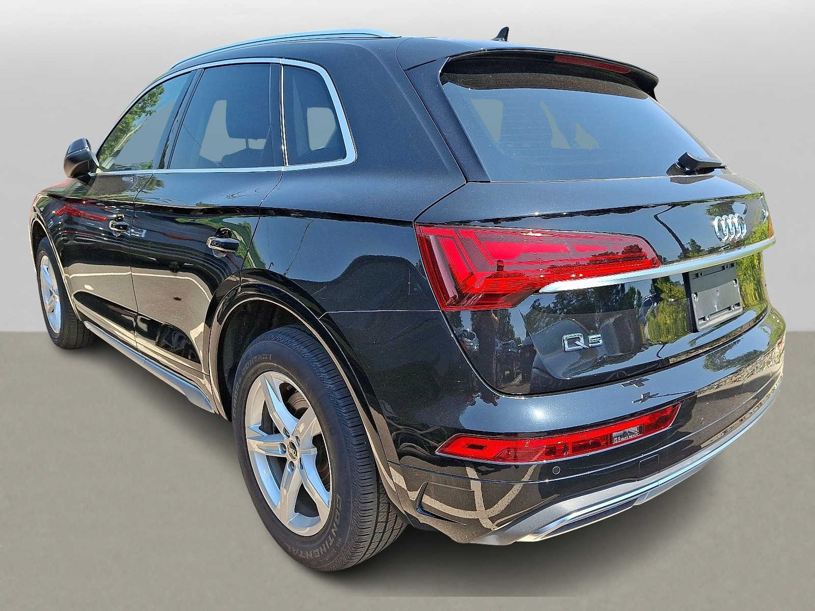 Thumbnail: 2022 Audi Q5 - 4