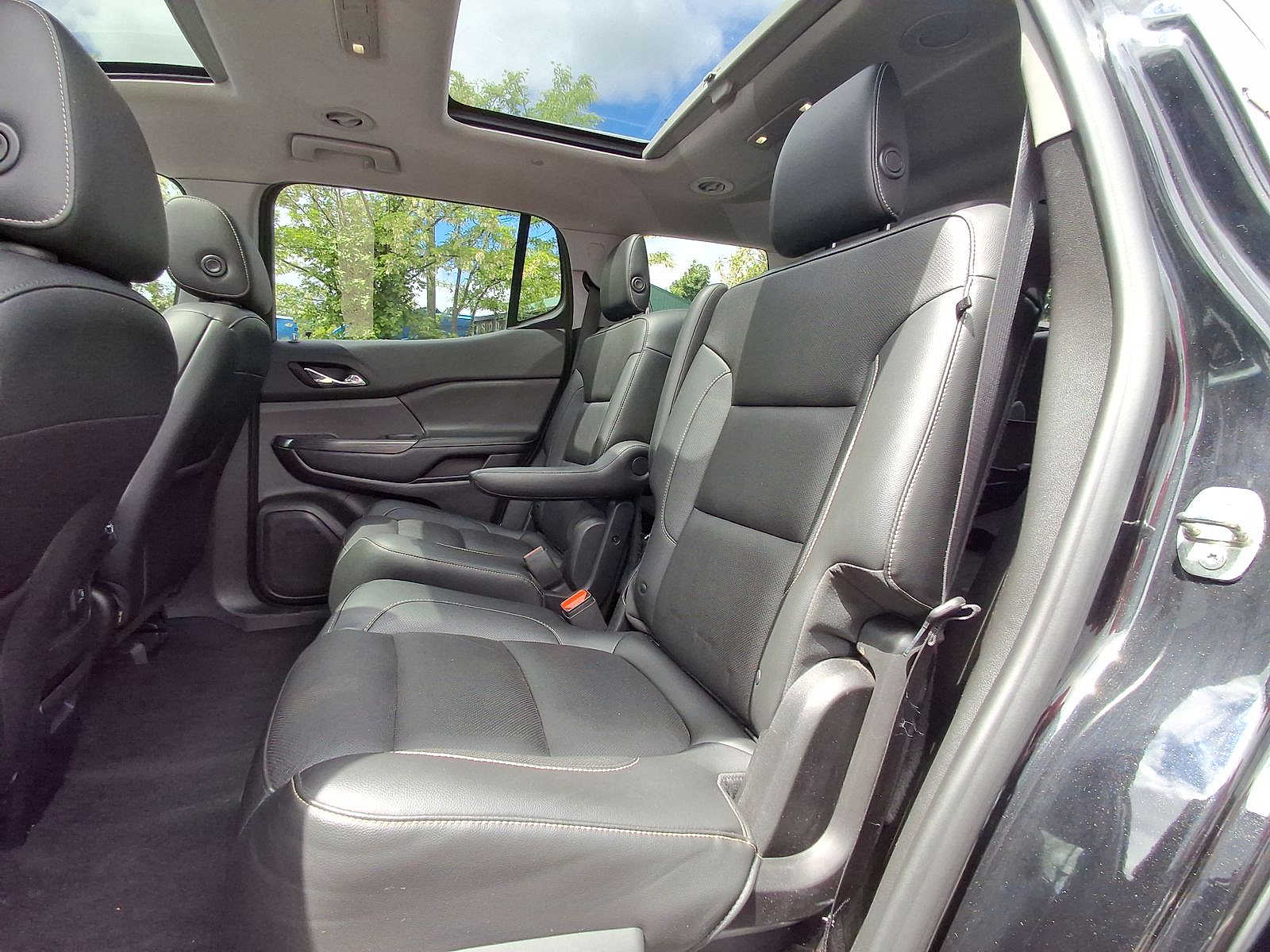 Thumbnail: 2019 GMC Acadia - 20